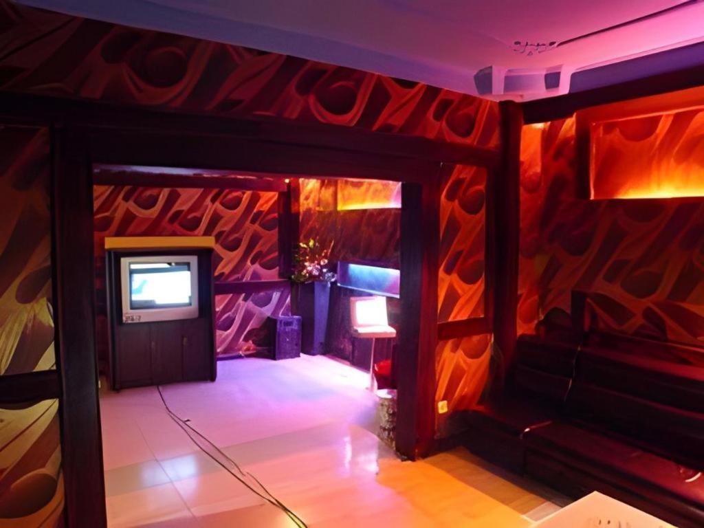New Friendship Hotel Луоян Екстериор снимка