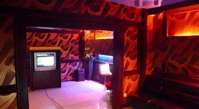 New Friendship Hotel Луоян Екстериор снимка