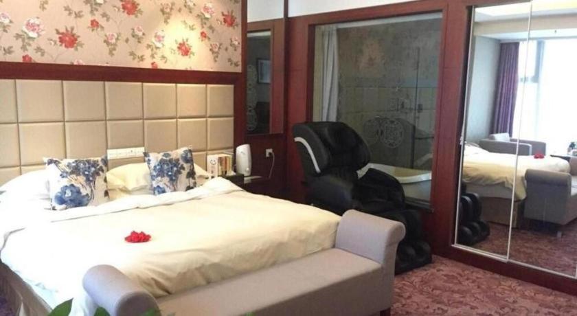 New Friendship Hotel Луоян Екстериор снимка